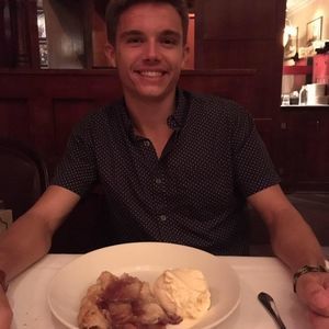 Meet your Posher, Kyle